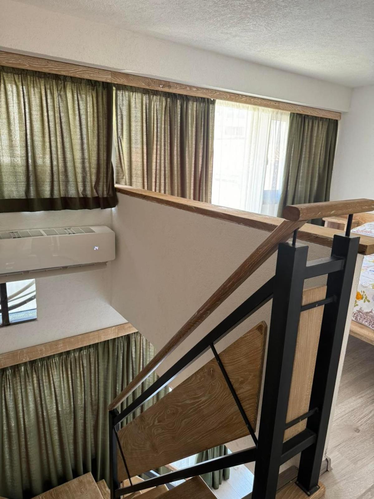 Anna Apartman
